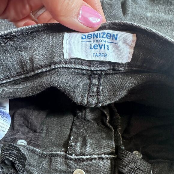 Levi's Denizen Black Distressed Tapered Jeans - Size 4 - Picture 5 of 6